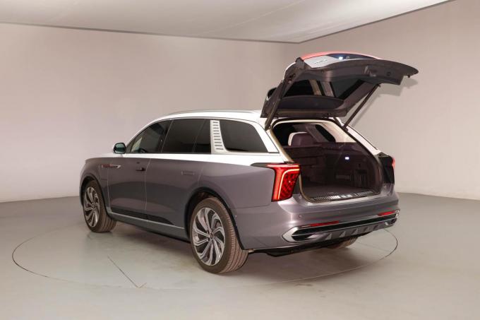 در انبار ها Hongqi E-Hs9 جدید یا استفاده شده خودروهای الکتریکی جدید چینی با موتور 4WD 6 صندلی 690km Hongqi E-Hs9 3