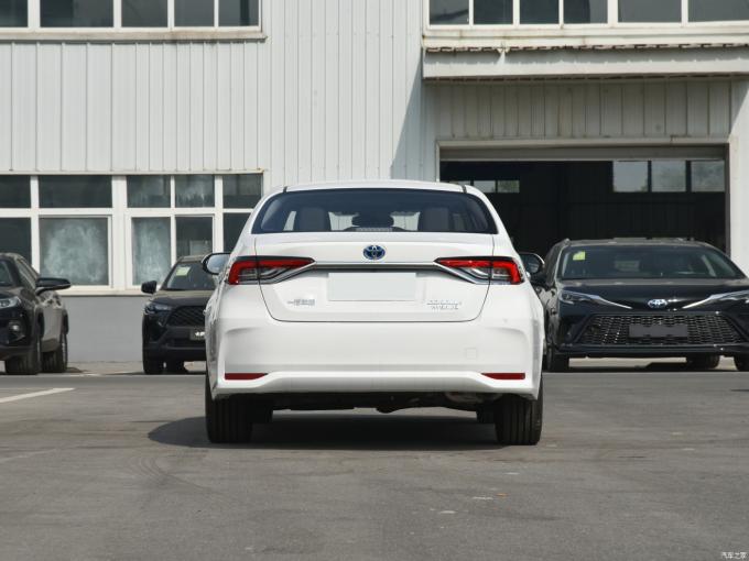 تویوتا کورولا کراس فرنت لندر 2024 قیمت ارزان تویوتا SUV 5 صندلی موجود است 3