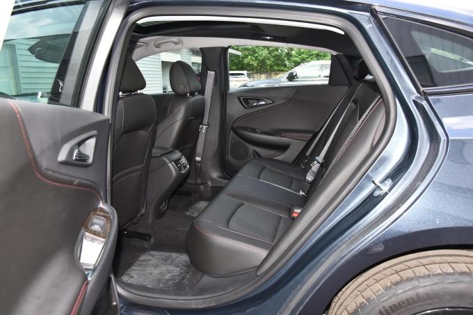 عمده فروشی شورولت مالیبو ایکس ال 2023 1.5T 2.0T 9AT 2wd ارزان بنزین سدان ماشین بهترین بنزین ماشین شورولت اتومبیل های جدید 9